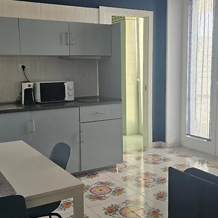 Dafne * פומפיי